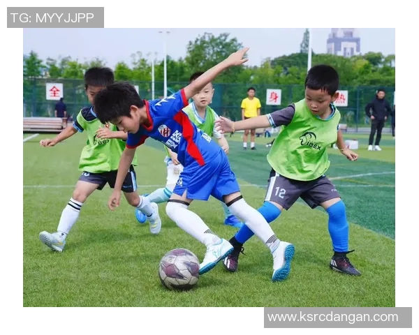 没有哥哥的足球明星如何在绿茵场上创造属于自己的传奇故事