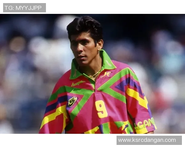 足球明星背后的号码故事与传奇球员的荣耀之路 足球明星背后的号码故事与传奇球员的荣耀之路